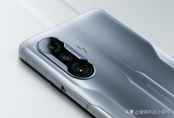 從2699元跌至2199元，12GB+256GB，比紅米Note11Pro+更值得買