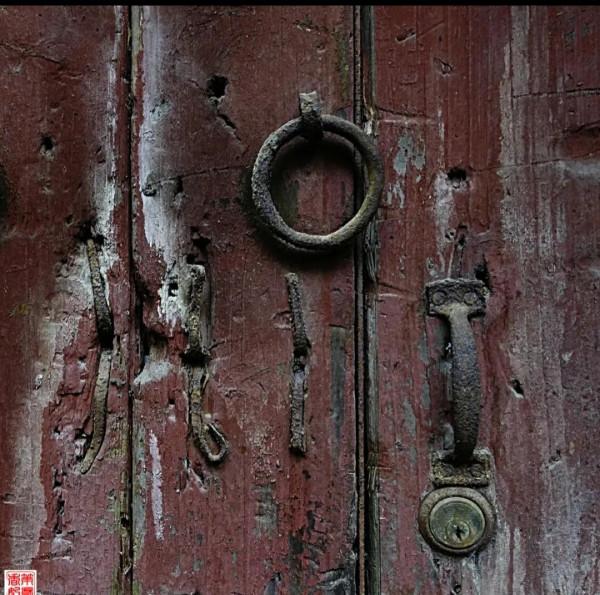 《那屋,那扇門》賀軍武深情散文 《那屋,那扇門》賀軍武深情散文