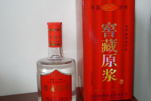 中國6大高度烈酒，酒量差的人“一杯就倒”！網友：都沒喝過