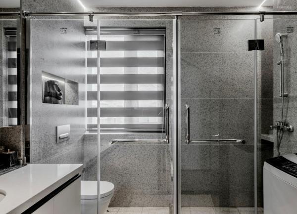 男導遊的家，用基礎的圖形加線條，裝扮出令人嚮往的家