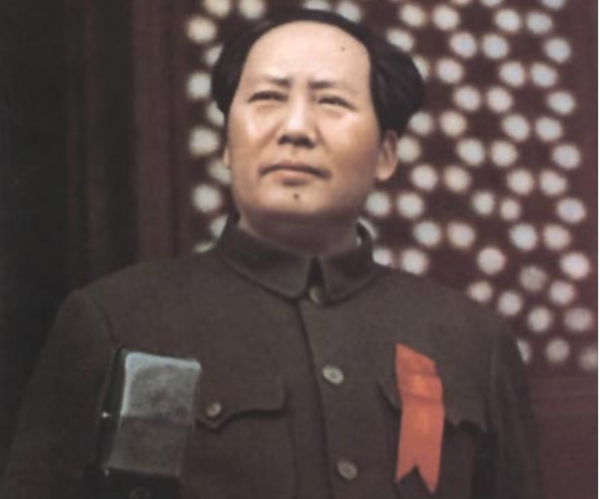 “主席頭”如何產生?錢水桃為毛主席理完髮,主席:好像年輕10歲 “主席頭”如何產生?錢水桃為毛主席理完髮,主席:好像年輕10歲