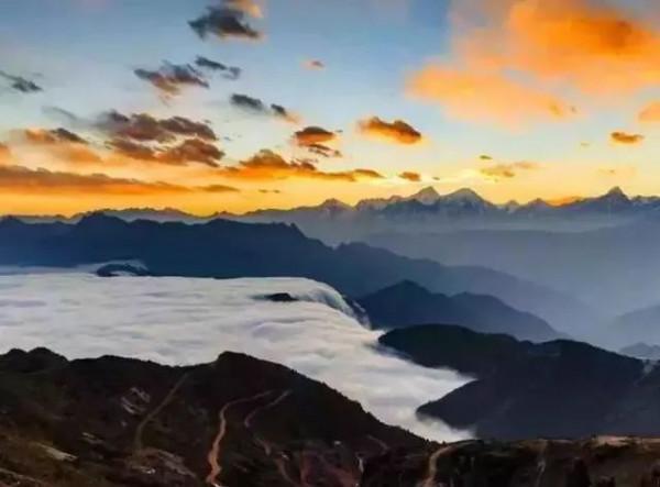 中國最美十大雪山，你去過幾個？