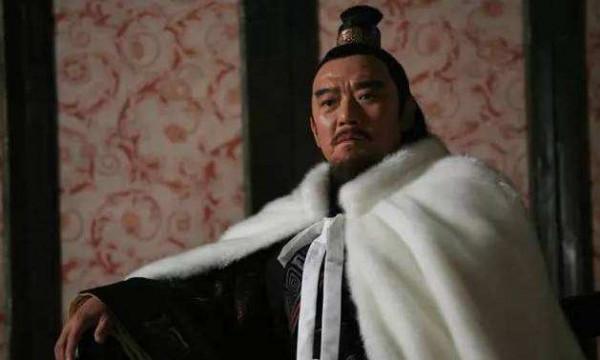 古人沒暖氣沒羽絨服，是怎麼度過冬天的呢？他們有取暖法寶