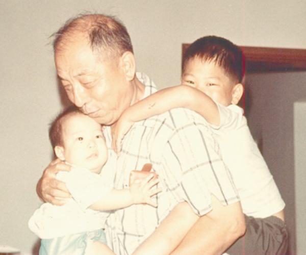 張學良長孫張居信：斯坦福畢業努力學中文，與郭松齡後人化解恩怨