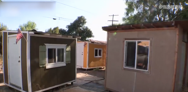 月薪一萬買不起房,美國窮人只能睡在車上,住進停車場!紀錄片 月薪一萬買不起房,美國窮人只能睡在車上,住進停車場!紀錄片