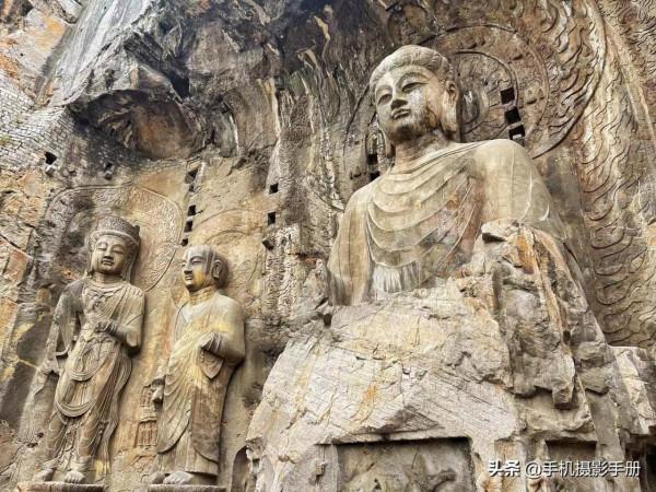 皇家石窟中的這尊雕像以神秘微笑著稱,被譽為“東方蒙娜麗莎” 皇家石窟中的這尊雕像以神秘微笑著稱,被譽為“東方蒙娜麗莎”