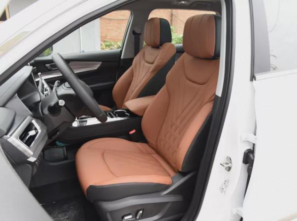 個大料足！上汽大通MAXUS D60對比奇瑞瑞虎8