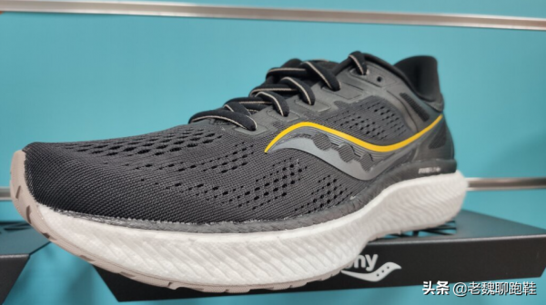一年穿了幾十雙鞋,談談我心目中最好的慢跑鞋TOP 10 一年穿了幾十雙鞋,談談我心目中最好的慢跑鞋TOP 10