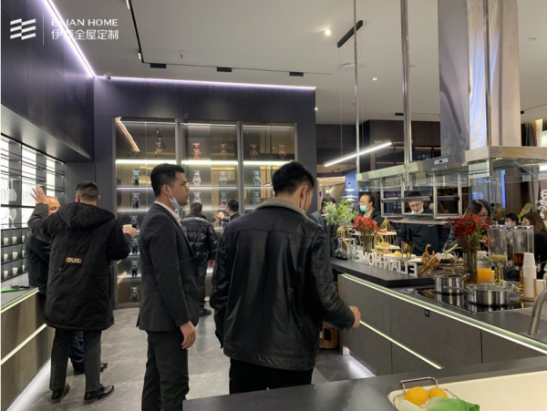 伊戀家居生活提案館再升級:向美而生,無限求索 伊戀家居生活提案館再升級:向美而生,無限求索