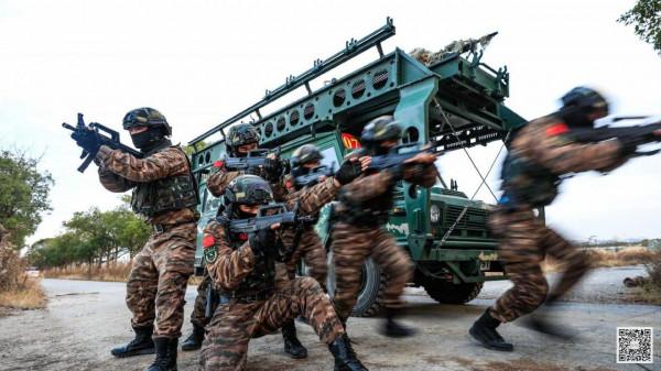 張張都是大片！直擊武警特戰隊員訓練現場