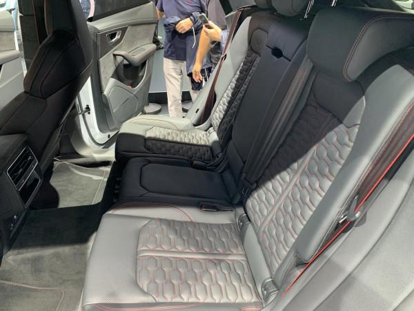 3.8s破百的奧迪RS Q8，搭載4.0T+48V，它的整體表現又會如何