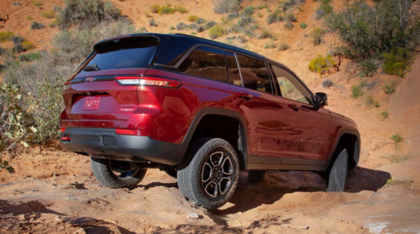 2022款大切諾基最新價格曝光 價格小幅上漲/37390美元起售