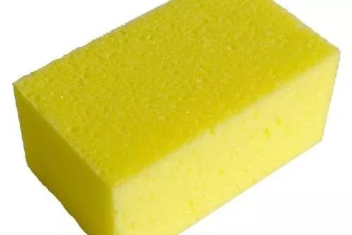 不可思議：如果可以將1g海綿無限壓縮，最終它竟然可以吞噬萬物