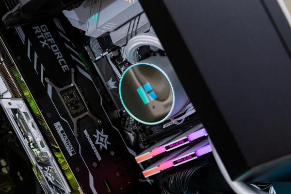 牛皮&;鋁合金的藝術-幾何未來Cowboy裝機分享 牛皮&;鋁合金的藝術-幾何未來Cowboy裝機分享