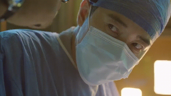 終於有部國劇,把醫生當普通人來拍 終於有部國劇,把醫生當普通人來拍