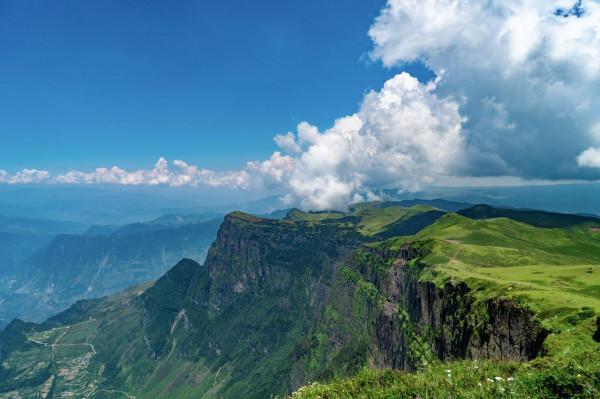 雷波大斷崖,值得去嗎? 雷波大斷崖,值得去嗎?