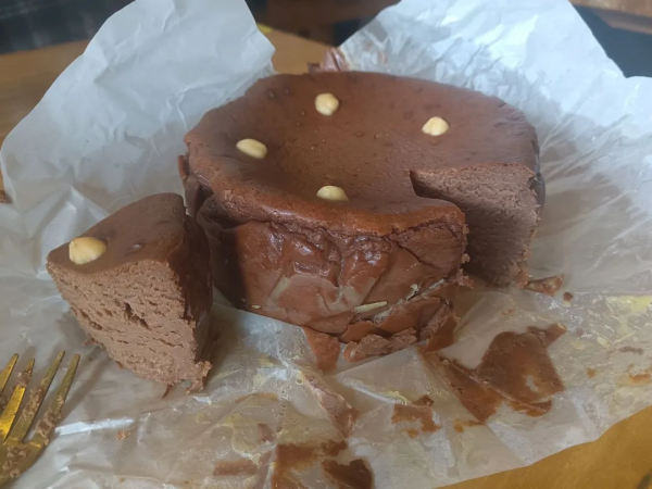 山東歐米奇配方分享：濃純黑巧芝士蛋糕，口味極贊