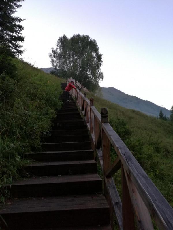 大美新疆八月全程遊記7：禾木印象-上（禾木橋、小木屋，下冰雹）