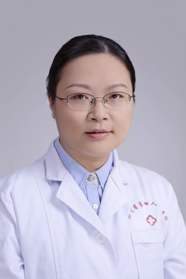 82歲老人半個月不能進食以為是食管癌，結果是肉堵食道