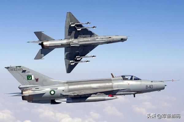 中國武器出口黃金8年:兩伊戰爭拯救中國軍工,“送來”130億美元 中國武器出口黃金8年:兩伊戰爭拯救中國軍工,“送來”130億美元