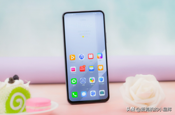 從2399元跌至1899元,麒麟芯+真全面屏+8GB+128GB,終於等到了 從2399元跌至1899元,麒麟芯+真全面屏+8GB+128GB,終於等到了