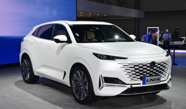 加速操控置頂，三款鋼炮SUV來襲，十幾萬談效能是不是偽命題？