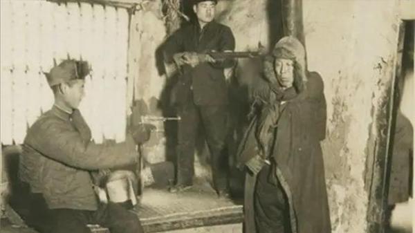 河南90歲老農去世,整理遺物發現一破紙,揭開其隱藏40年真實身份 河南90歲老農去世,整理遺物發現一破紙,揭開其隱藏40年真實身份