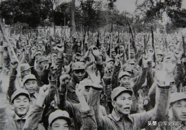 袁文才報告，抓到兩個女探子，朱德：放了！毛主席即知引蛇出洞