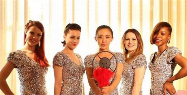 澳洲白富美遠嫁中國小夥，驚動全村近千人圍觀，今因疫情分居兩地