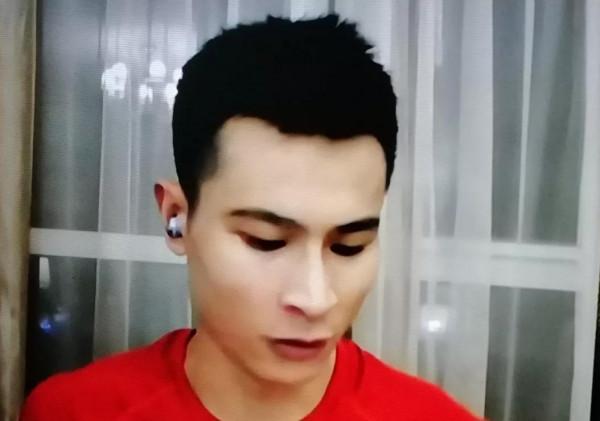 “大家好,我是董卿……”——致敬《朗讀者第三季》首播 “大家好,我是董卿……”——致敬《朗讀者第三季》首播