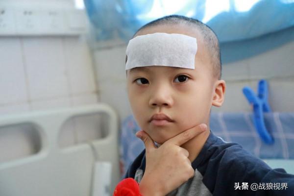 男童急需骨髓移植續命,問:媽媽,我還能見到“奧特曼賽羅”嗎? 男童急需骨髓移植續命,問:媽媽,我還能見到“奧特曼賽羅”嗎?