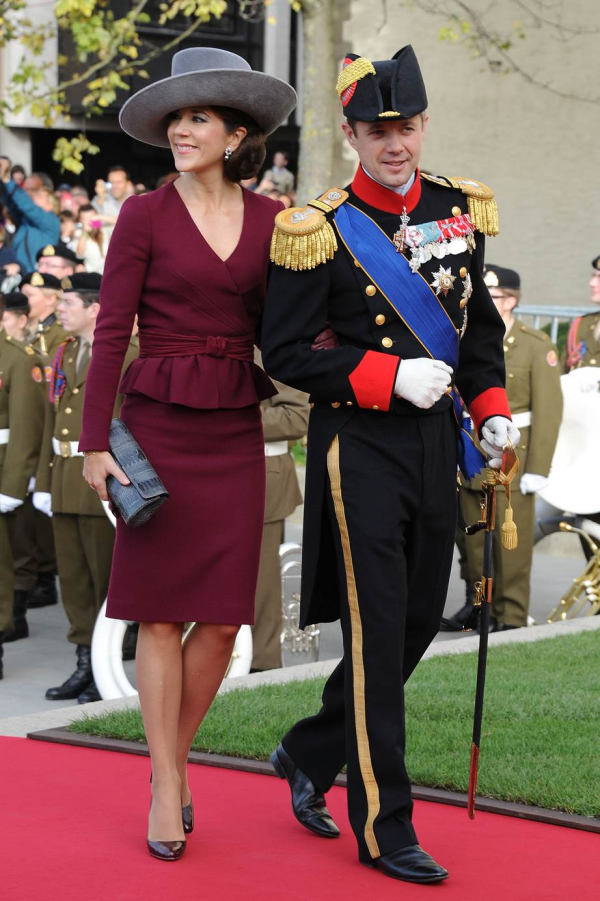 瑪麗王妃令人難以置信的照片風格演變