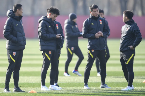 多圖流：全是老熟人！國足豪華教練團隊正式上崗帶隊