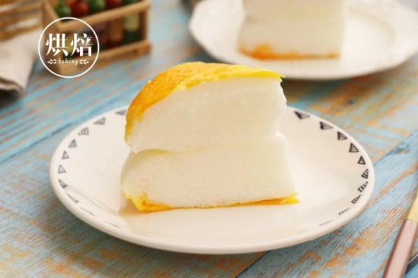 用平底鍋煎了個蛋糕 播放量一不小心上了千萬 軟軟呼呼像雲朵