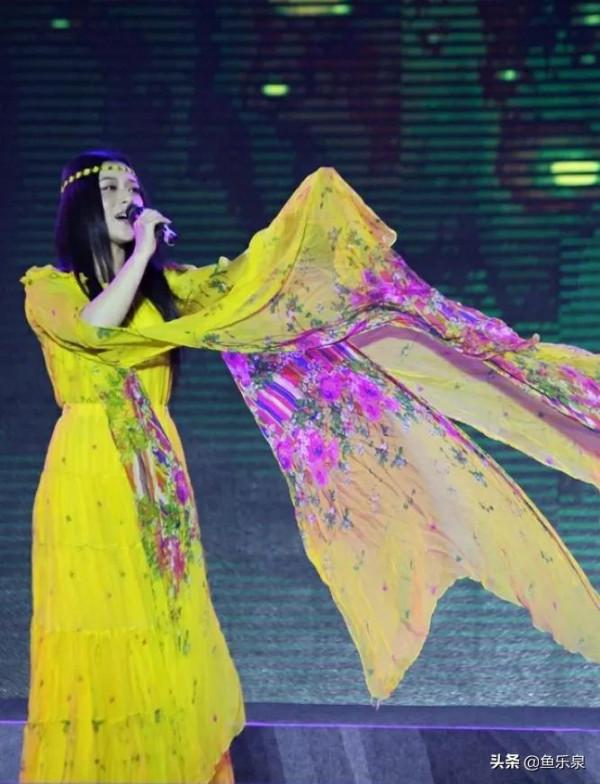 安與騎兵周冠軍都沒拿到，為何能奪得《星光大道》2012年度總冠軍