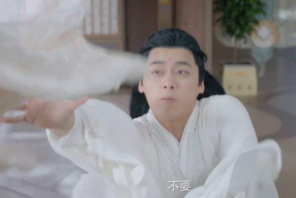 《鏡·雙城》曝預告,李易峰被指“營養過剩”,與女主CP感弱 《鏡·雙城》曝預告,李易峰被指“營養過剩”,與女主CP感弱