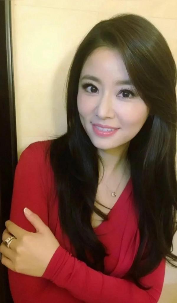 小時候的女神（林心如）