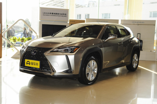 2020款雷克薩斯UX用車成本分析，月度開銷僅為1319元，真這麼低？