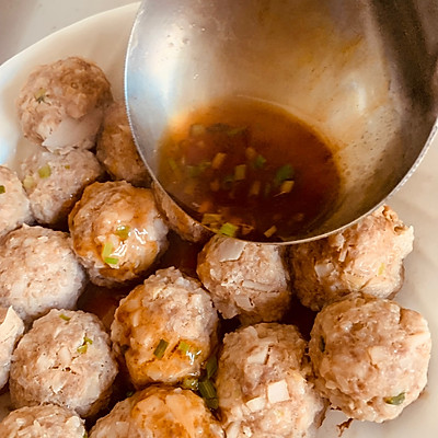 這麼好吃的鮮藕小丸子做法，現在知道還不晚