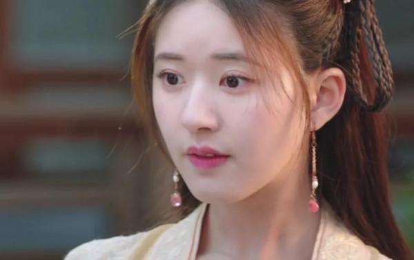 原來這些女明星都是M形唇,一個比一個漂亮 原來這些女明星都是M形唇,一個比一個漂亮