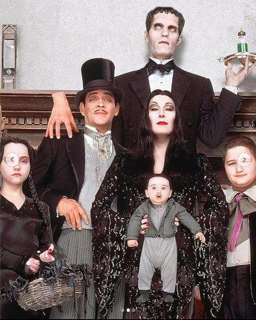 別人是小鬼你是仙！中國留學生打扮成“觀音娘娘”，驚豔了外國人