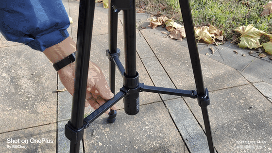 如何讓一款三腳架注入有趣的靈魂？Master M20無線電動三腳架評測