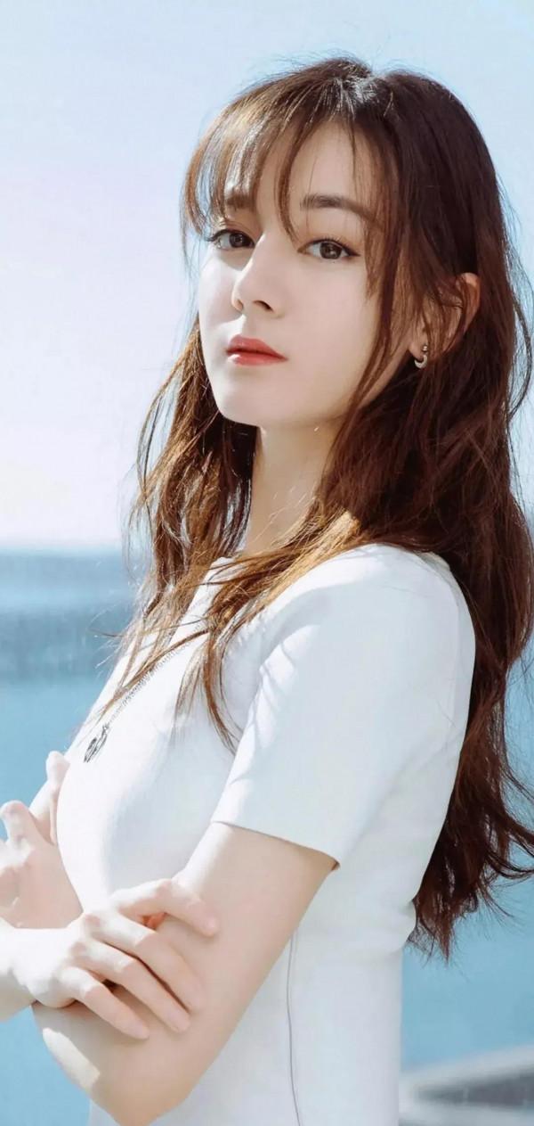 明星的美圖世界秀之女星迪麗熱巴 明星的美圖世界秀之女星迪麗熱巴