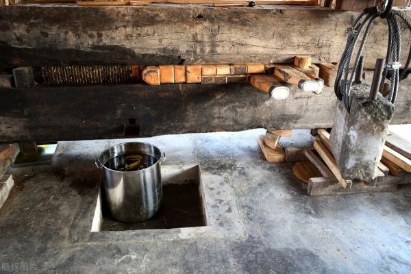 農村榨油用油枯抵加工費,誰是獲益方?油坊收取的油枯有何用途 農村榨油用油枯抵加工費,誰是獲益方?油坊收取的油枯有何用途