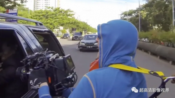 《突襲2》——RED與動作電影