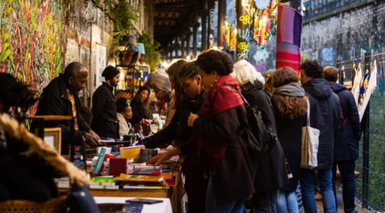 巴黎蜜汁操作:黑人聖誕集市黑人說了算!法國網友氣炸了 巴黎蜜汁操作:黑人聖誕集市黑人說了算!法國網友氣炸了