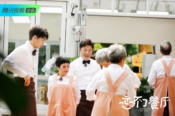 《忘不了農場》今日溫暖開播,黃渤迴歸,佟麗婭辣目洋子驚喜加盟 《忘不了農場》今日溫暖開播,黃渤迴歸,佟麗婭辣目洋子驚喜加盟