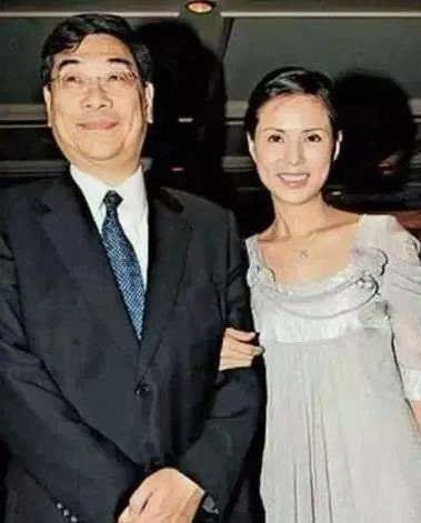 10對經典熒幕情侶再同框，許晴李亞鵬惹爭議，陸毅蘇瑾讓人惋惜