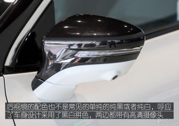 AI“代客泊車”靜態體驗全新威馬W6 AI“代客泊車”靜態體驗全新威馬W6