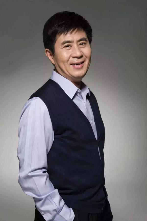 他倆因《廬山戀》而一戀成名,張瑜至今單身,郭凱敏終獲幸福 他倆因《廬山戀》而一戀成名,張瑜至今單身,郭凱敏終獲幸福